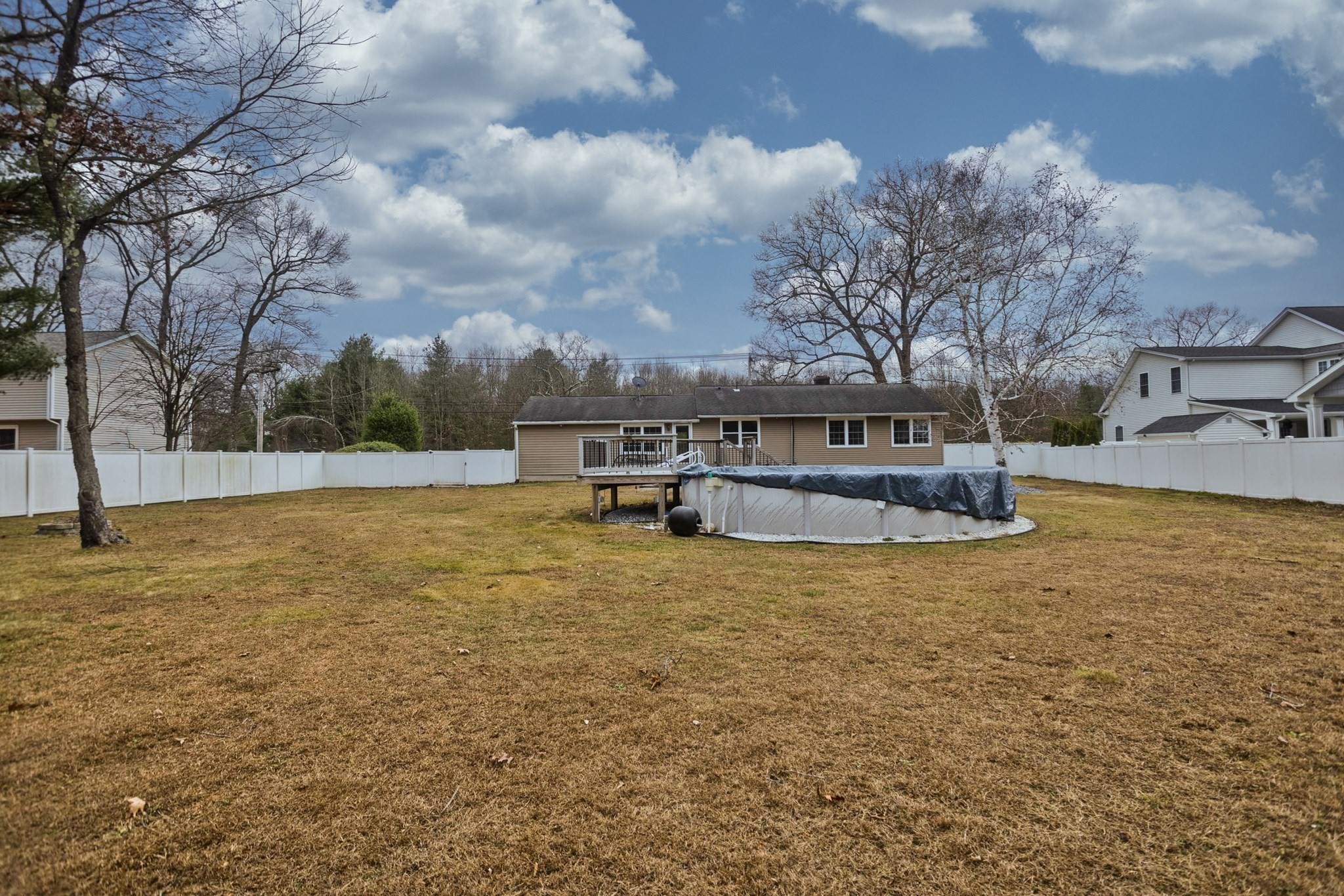 1066 Piper Road West Springfield, MA 01089 - Photo 4 of 39 Gallery Image 4