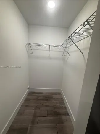 $2,400 | 486 East 30th Street, Unit 202, Hialeah, FL 33013