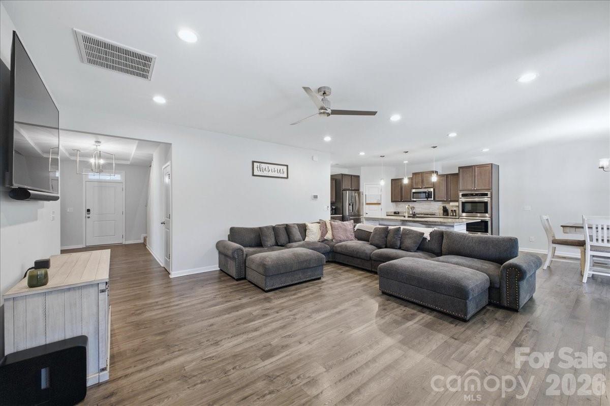 7612 Tanglewood Way Denver, NC 28037 - Photo 5 of 46