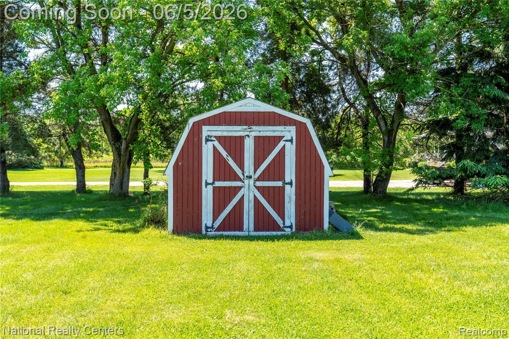 7191 North Nicholson Road Fowlerville, MI 48836 - Photo 19 of 21