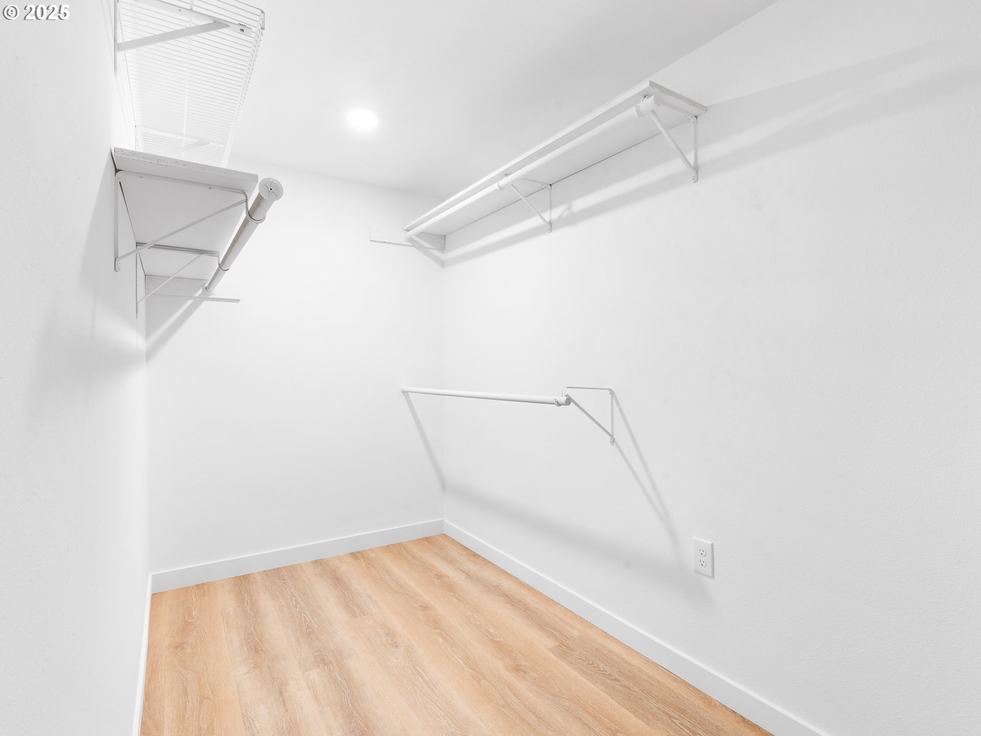 11630 Southwest Tigard Street Tigard, OR 97223 - Photo 10 of 20