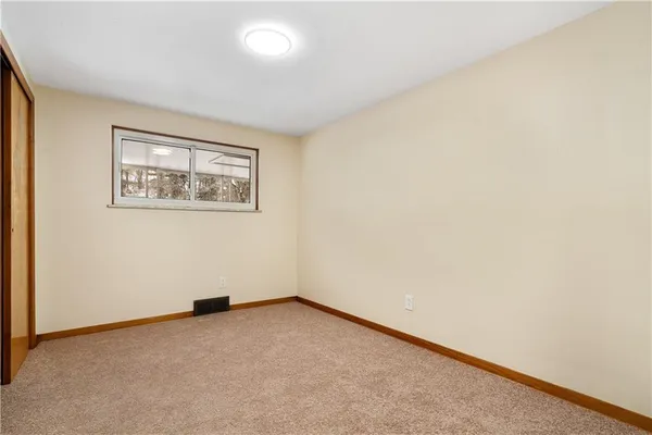 $165,000 | 707 Clark Avenue, Jeannette, PA 15644