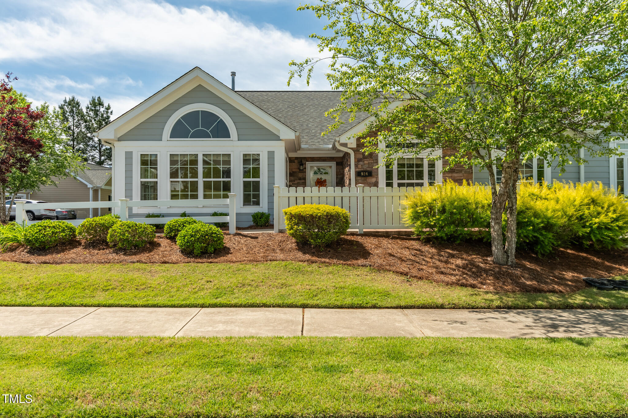 924 Carolina Bell Road Apex, NC 27502 - Photo 1 of 35 Front of home