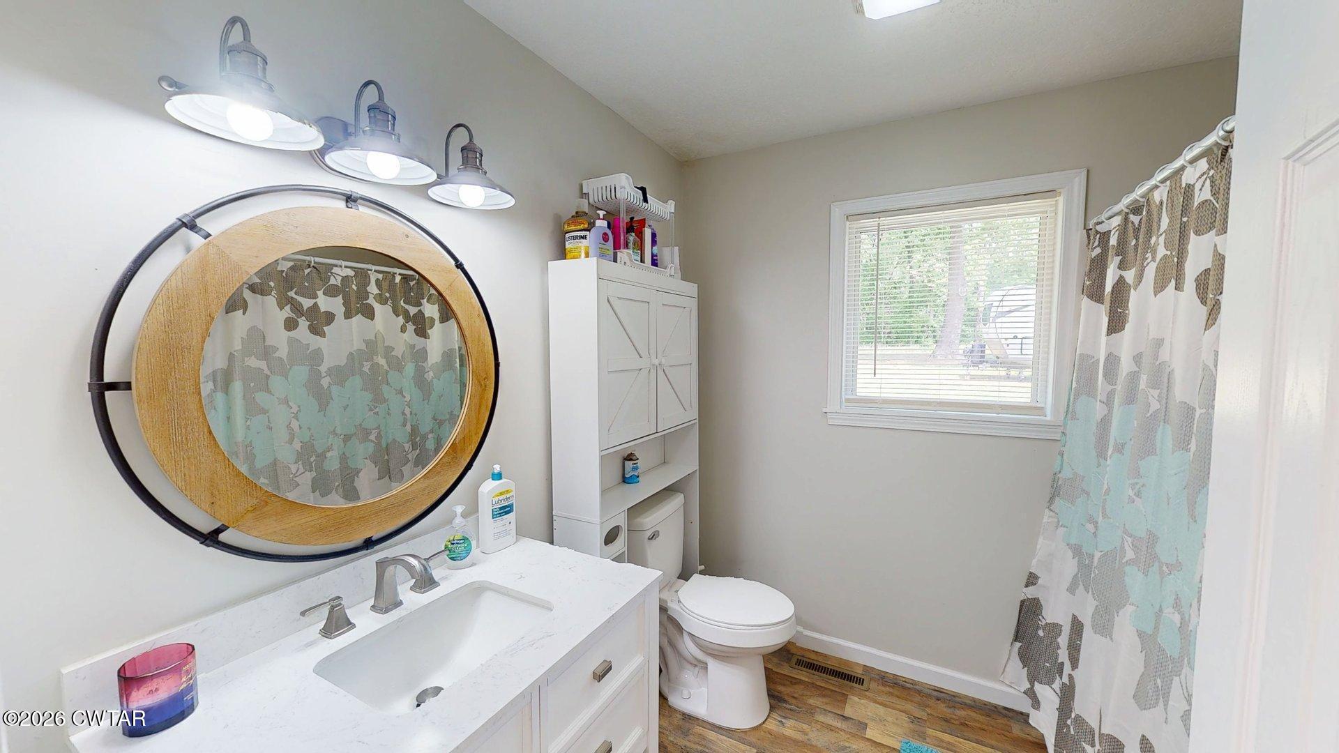 3667 Meacham Road Dyersburg, TN 38024 - Photo 12 of 16 Bath