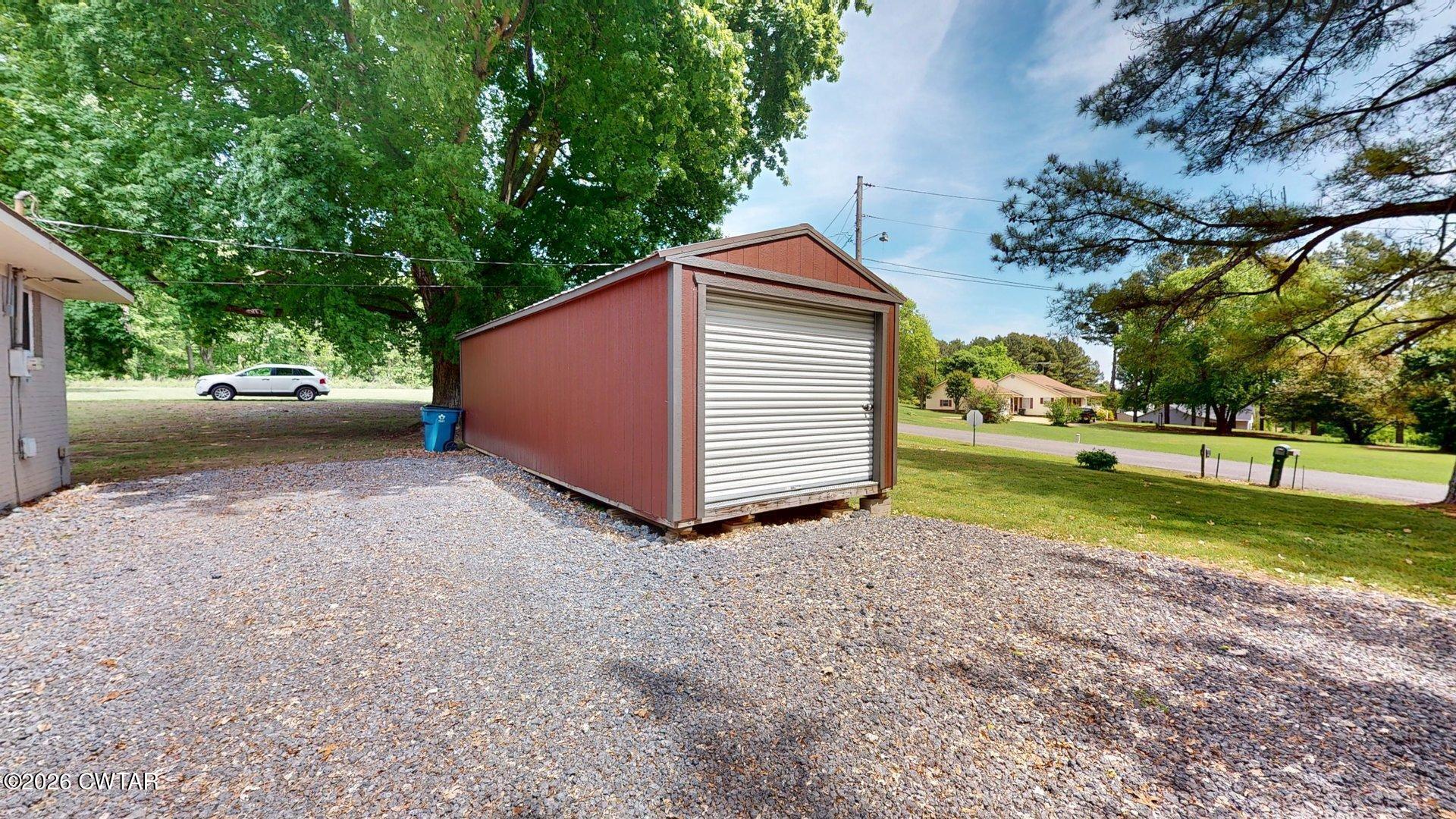 3667 Meacham Road Dyersburg, TN 38024 - Photo 14 of 16 storage Building