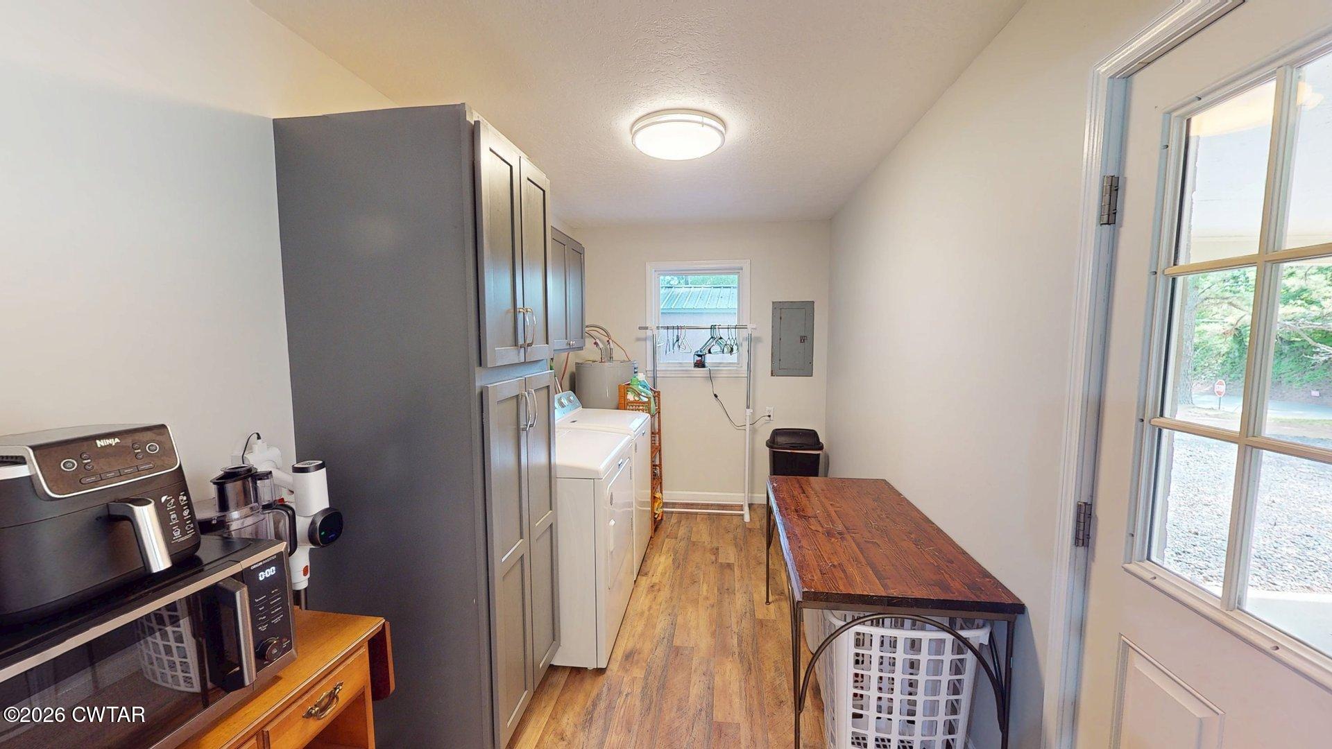 3667 Meacham Road Dyersburg, TN 38024 - Photo 8 of 16 Laundry