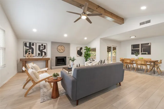 $549,000 | 6809 Lunar Drive, Austin, TX 78745