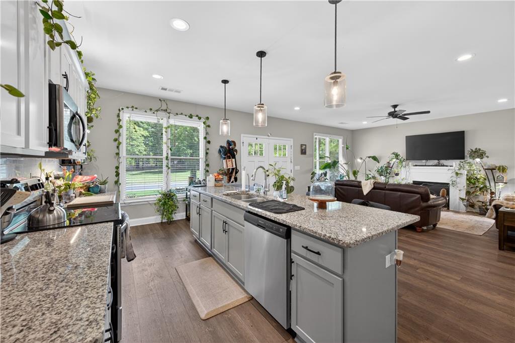 1001 Davis Street Monroe, GA 30655 - Photo 14 of 46