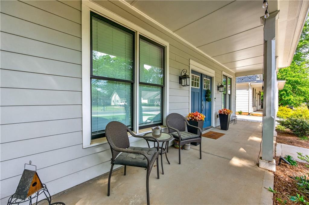 1001 Davis Street Monroe, GA 30655 - Photo 3 of 46