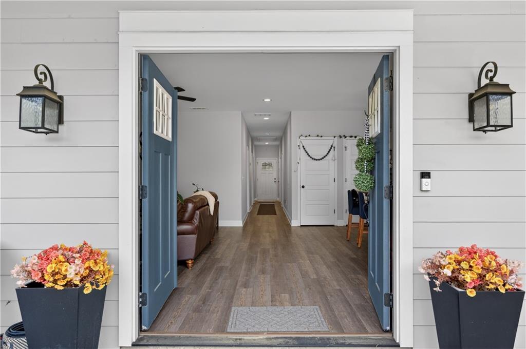 1001 Davis Street Monroe, GA 30655 - Photo 5 of 46