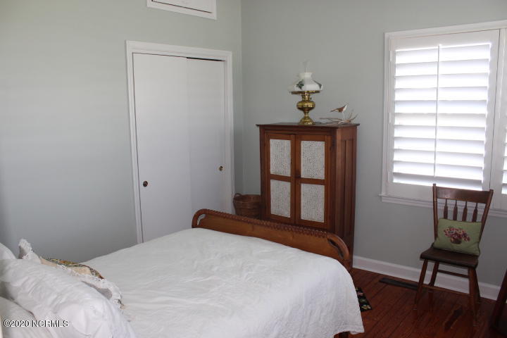 113 Cedar Lane Cedar Point, NC 28584 - Photo 26 of 52 bedroom 2