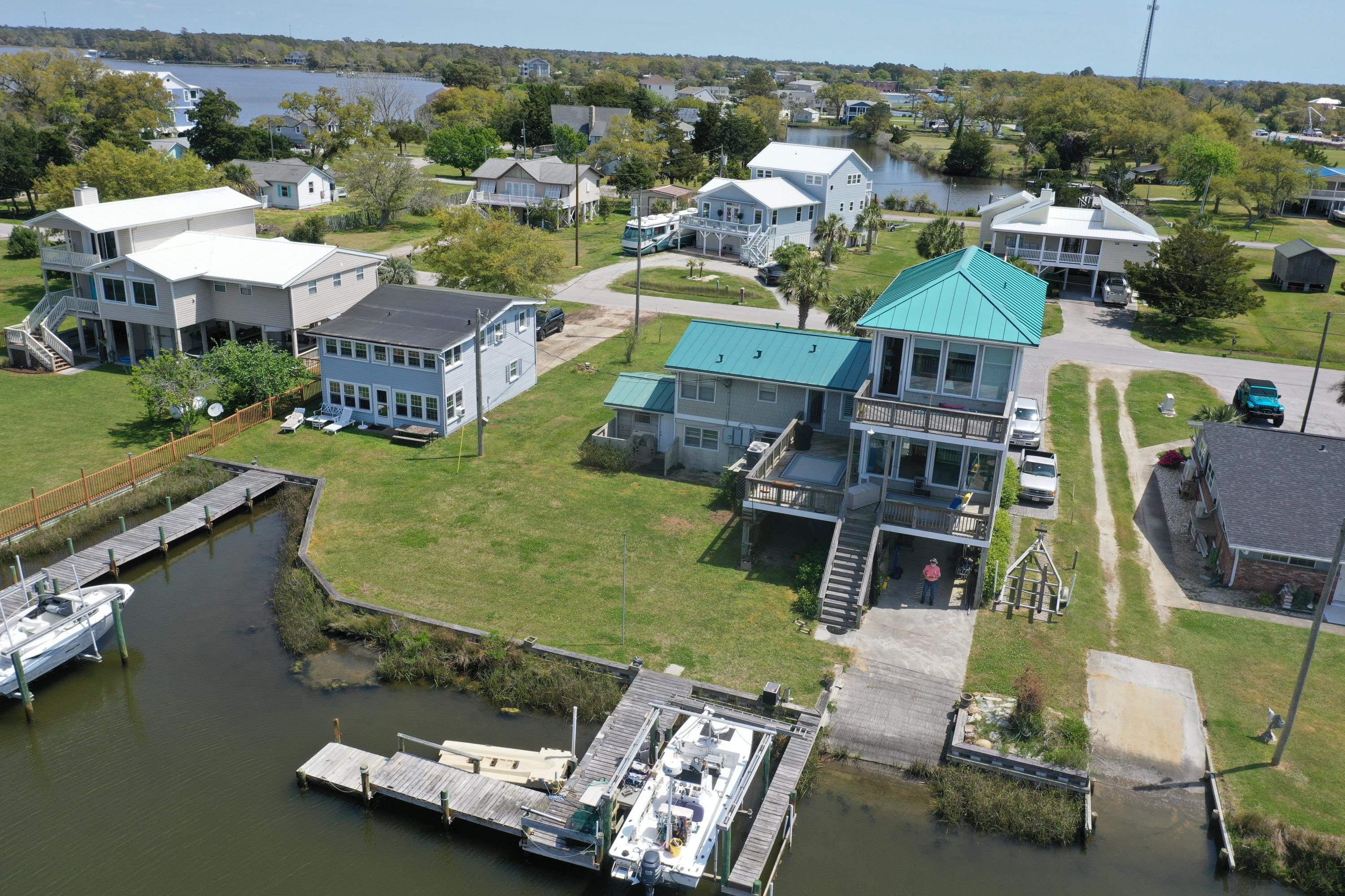 113 Cedar Lane Cedar Point, NC 28584 - Photo 4 of 52 DJI_0129