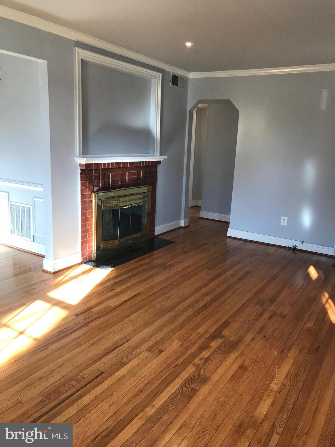 2902 Summerfield Road Falls Church, VA 22042 - Photo 4 of 18 Fireplace