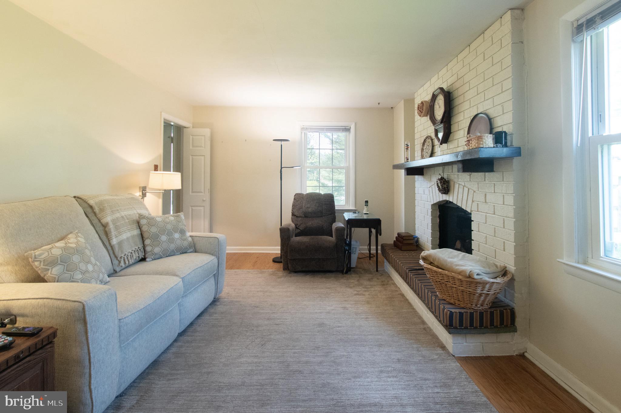 1042 Warren Road West Chester, PA 19382 - Photo 11 of 33