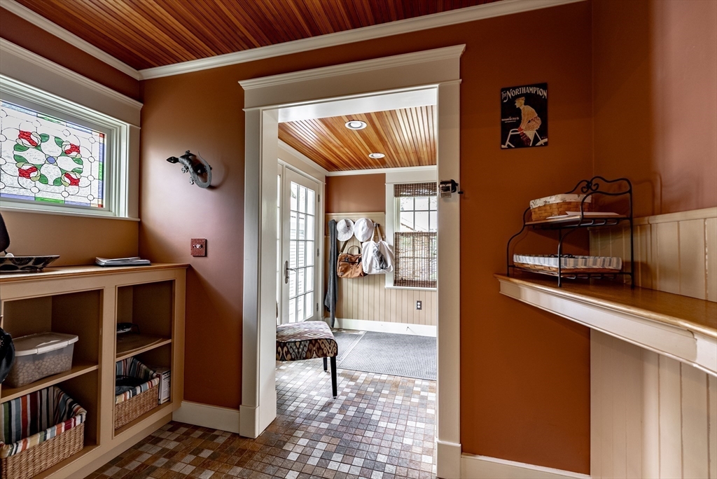 83 Maynard Road Northampton, MA 01060 - Photo 22 of 42 Gallery Image 22