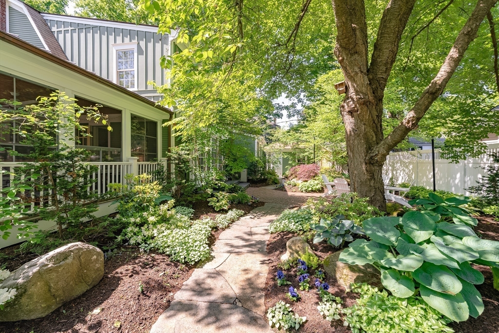 83 Maynard Road Northampton, MA 01060 - Photo 40 of 42 Gallery Image 40
