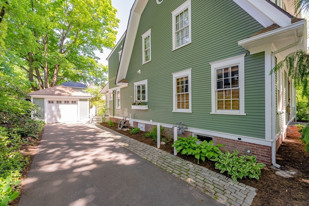 83 Maynard Road Northampton, MA 01060 - Photo 42 of 42 Gallery Image 42