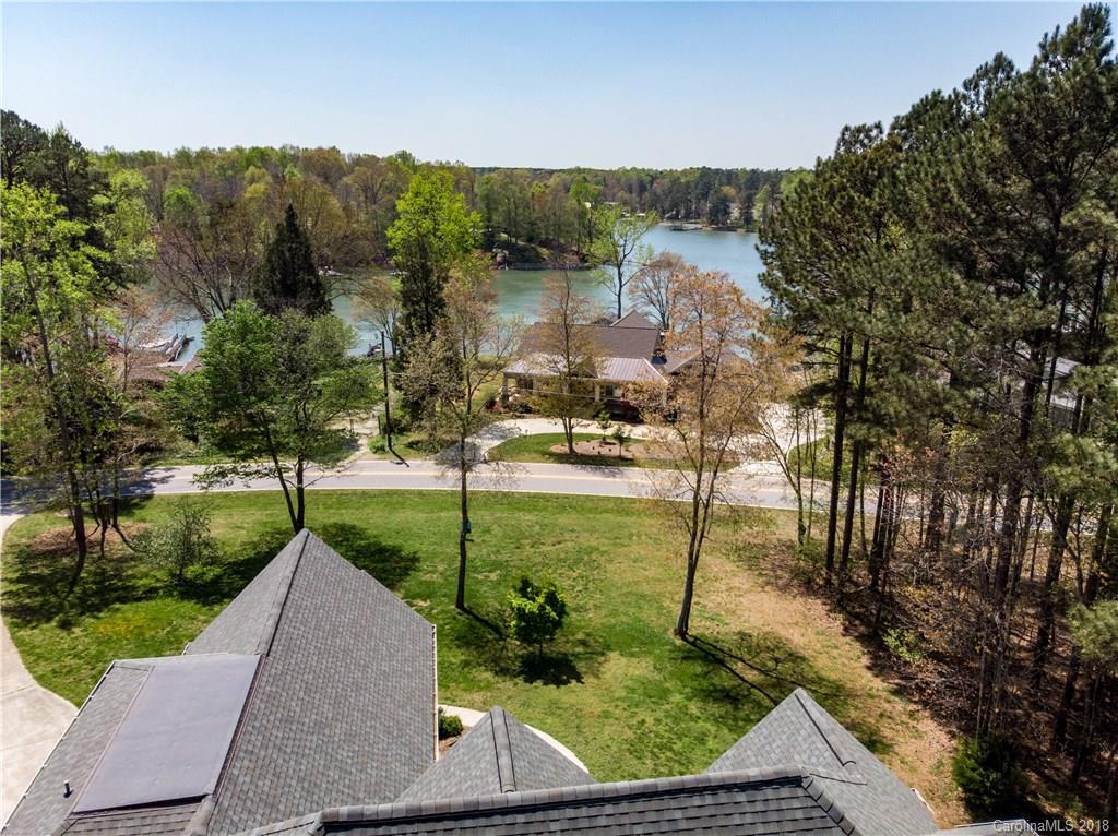 683 Beaten Path Road Mooresville, NC 28117 - Photo 2 of 36 Gallery Image 2