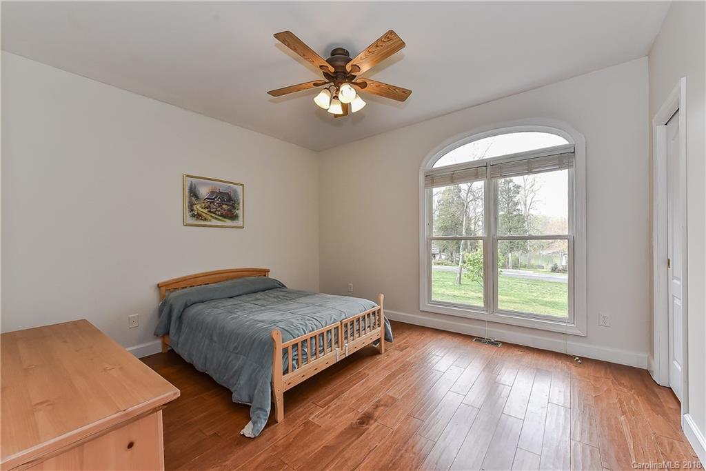 683 Beaten Path Road Mooresville, NC 28117 - Photo 15 of 36 Gallery Image 15