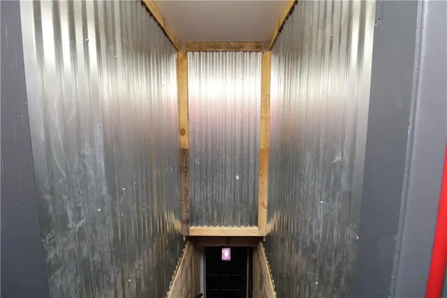 $229,900 | 408 North 1st Street, Savannah, MO 64485