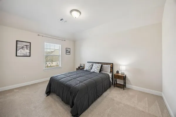 $4,000 | 604 Shoreline Ridge Drive, Little Elm, TX 75068