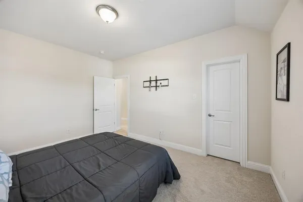 $4,000 | 604 Shoreline Ridge Drive, Little Elm, TX 75068