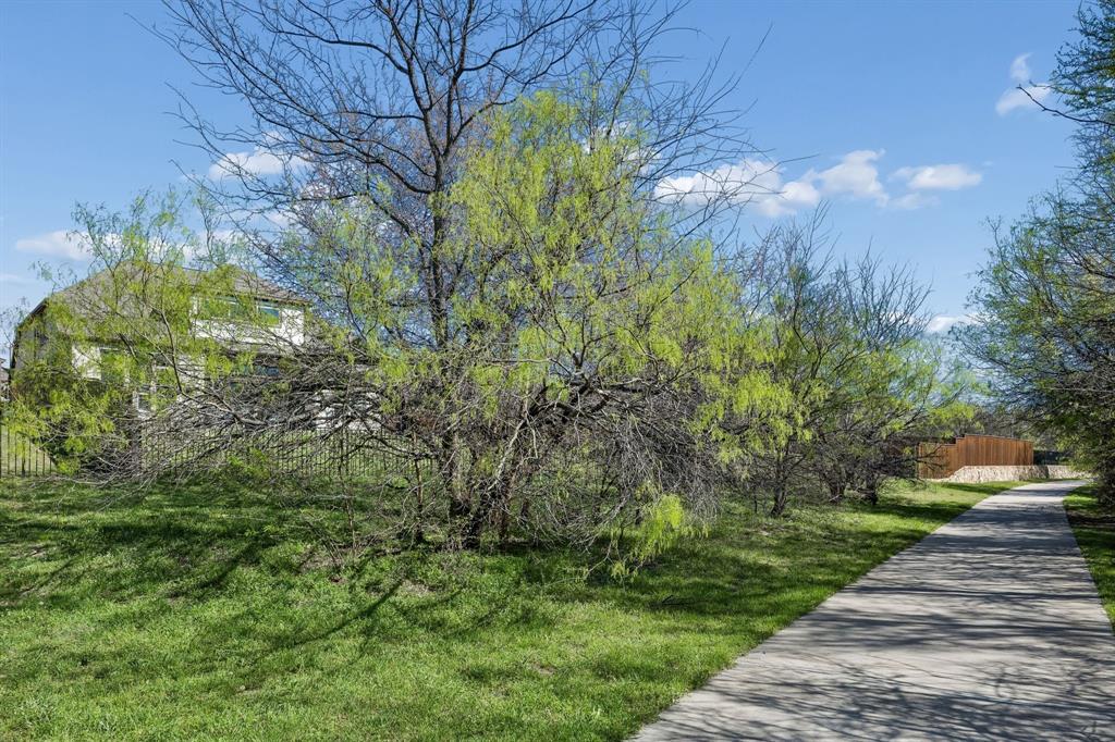 604 Shoreline Ridge Drive Little Elm, TX 75068 - Photo 35 of 39