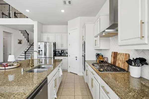 $4,000 | 604 Shoreline Ridge Drive, Little Elm, TX 75068