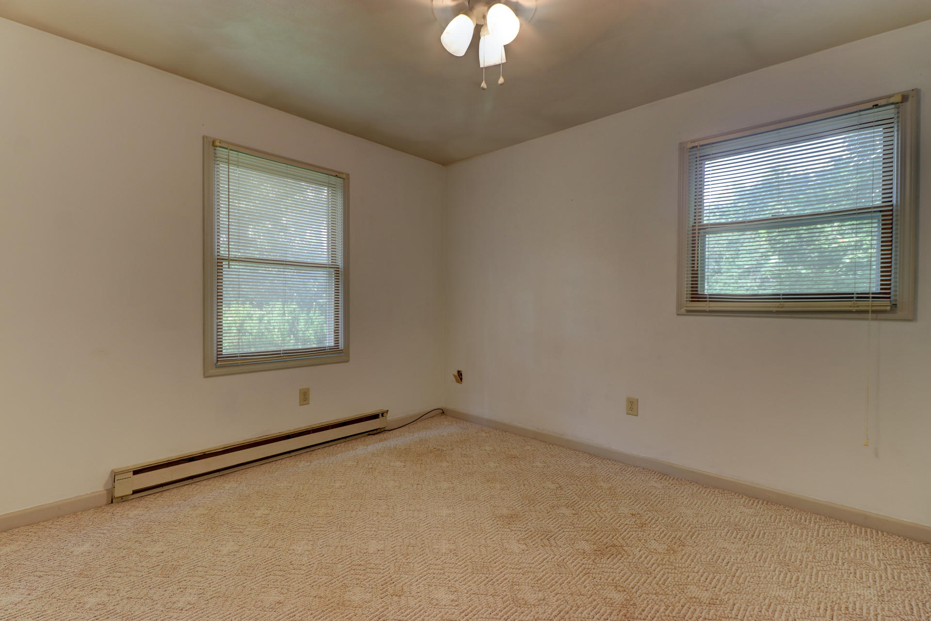 3925 Pitzer Road Roanoke, VA 24014 - Photo 15 of 19 IMG_8712_3_4_5_6