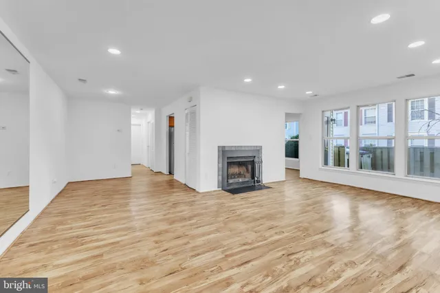 $315,000 | 13203 Conductor Way, Unit 250, Silver Spring, MD 20904