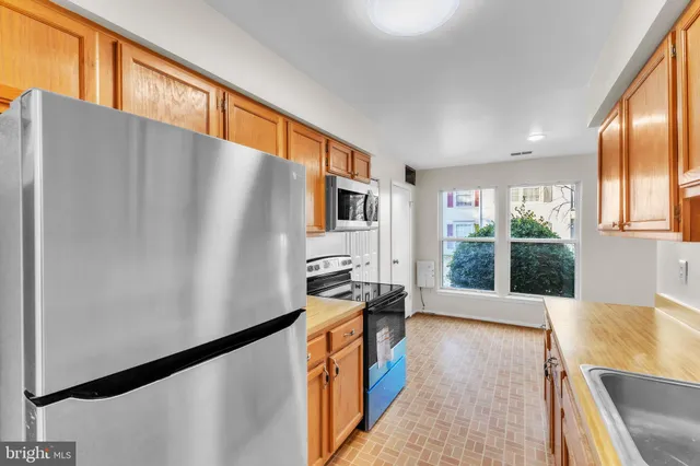 $315,000 | 13203 Conductor Way, Unit 250, Silver Spring, MD 20904