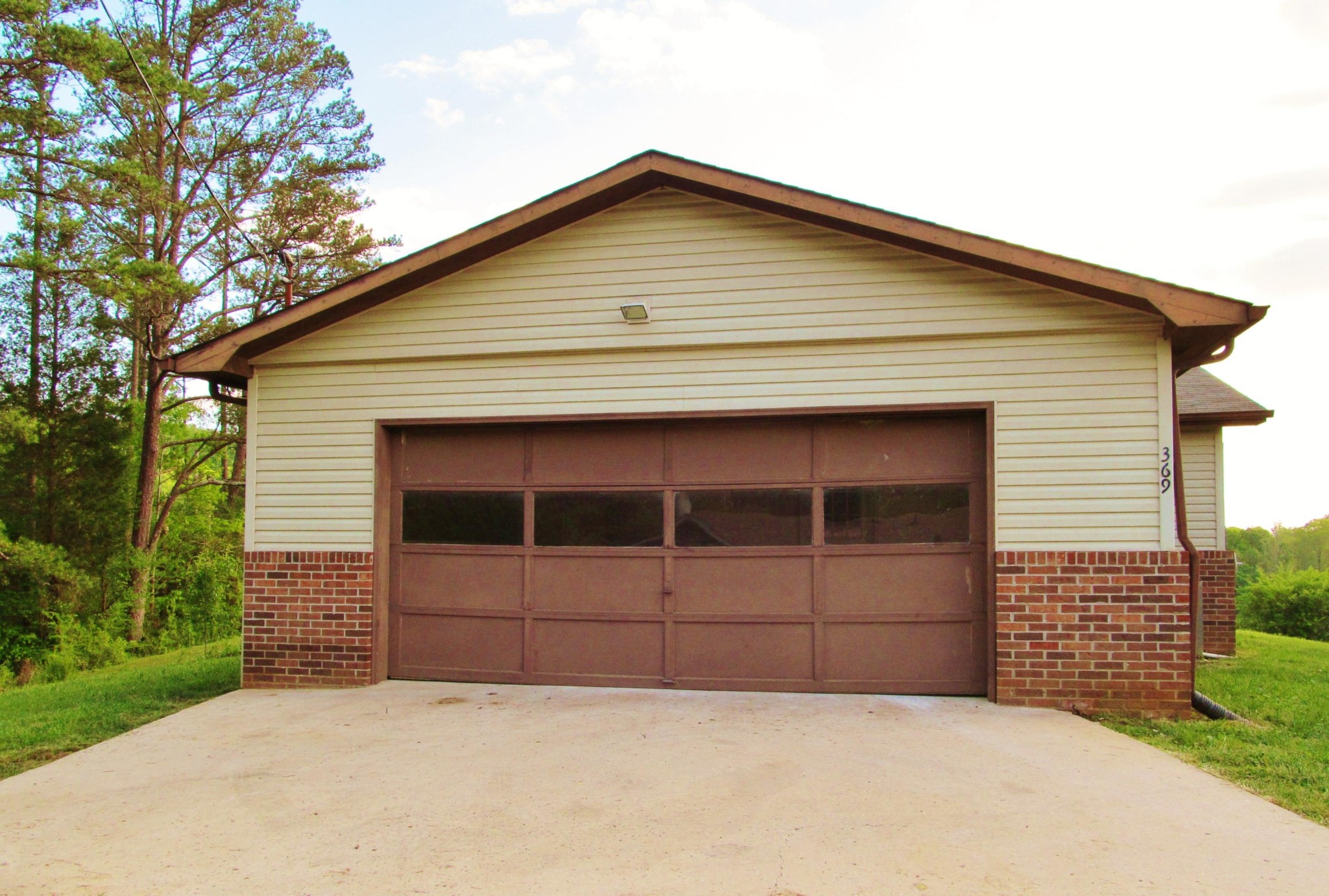 369 Charles Butler Road Oliver Springs, TN 37840 - Photo 3 of 26 Gallery Image 3