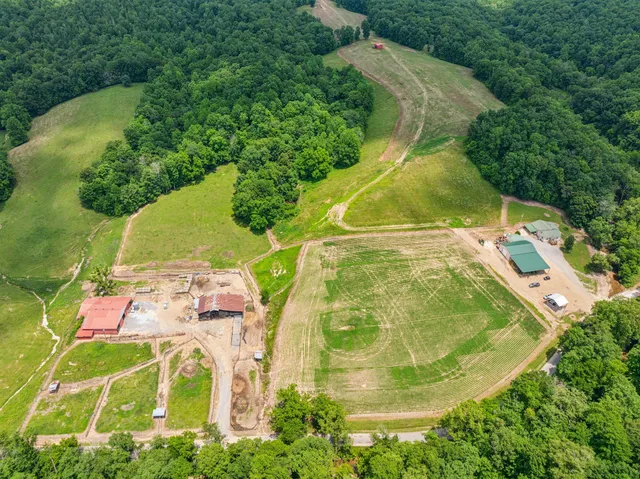 a view of a house with a outdoor space