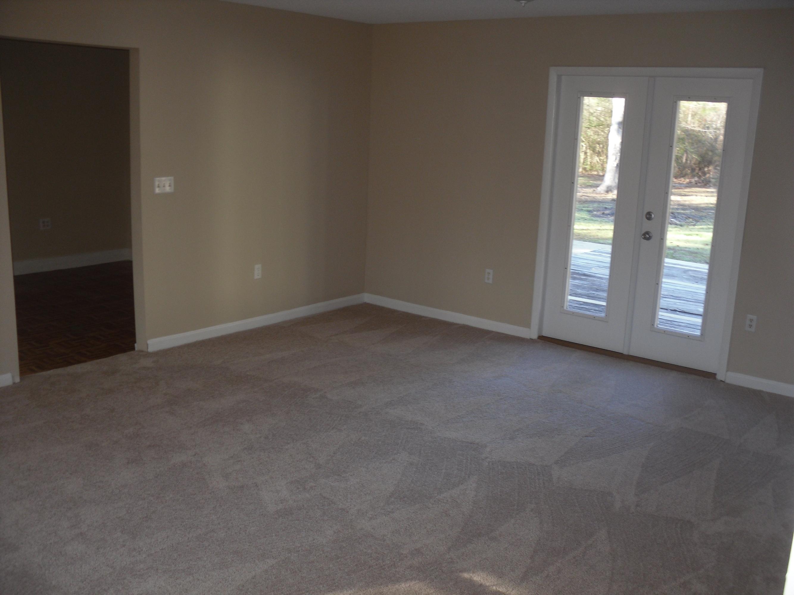 292 Old Jolly Bay Road Freeport, FL 32439 - Photo 3 of 14 Gallery Image 3