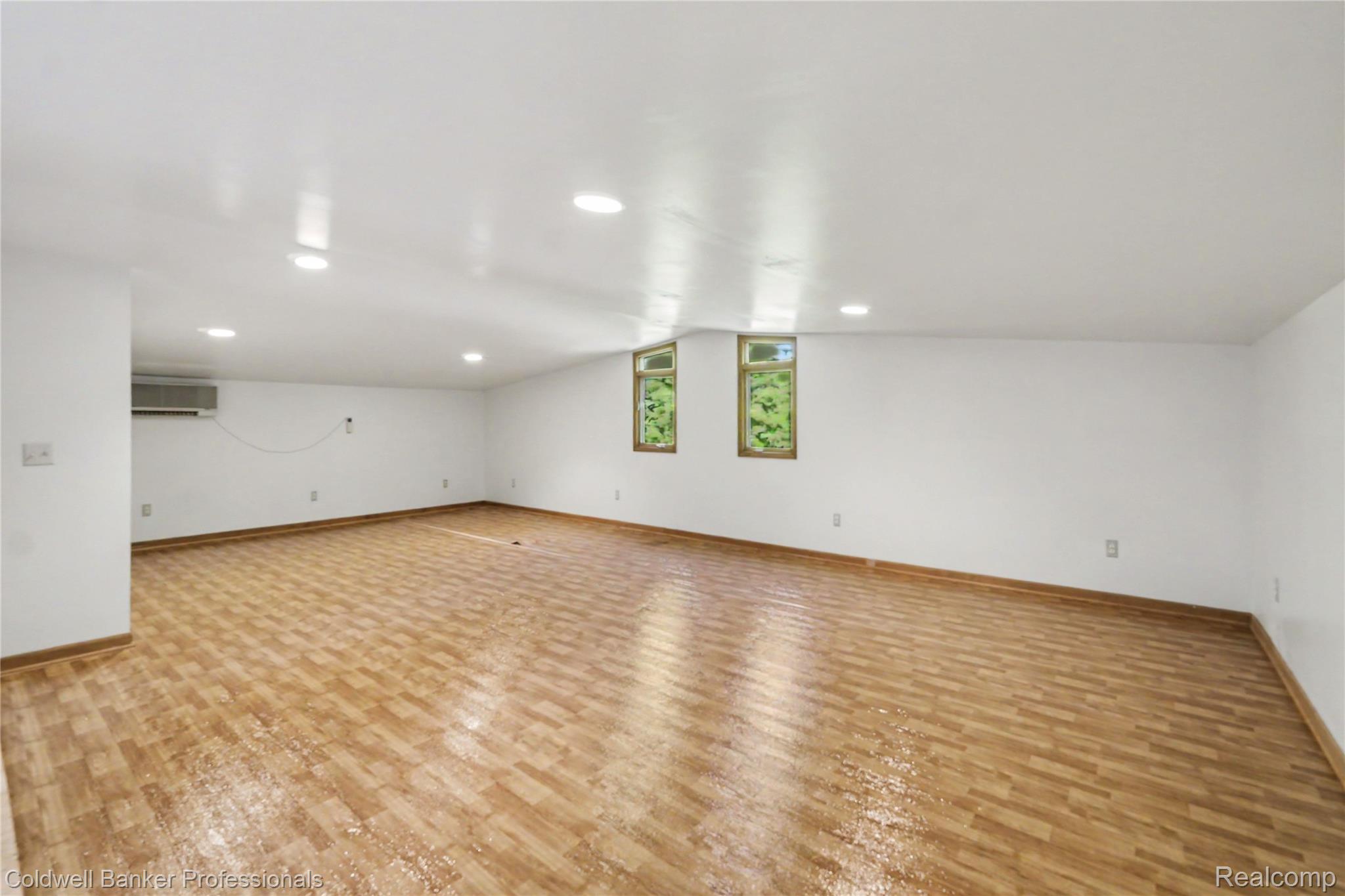 3583 Mitchell Road Metamora, MI 48455 - Photo 48 of 58 034_file_6454.jpg