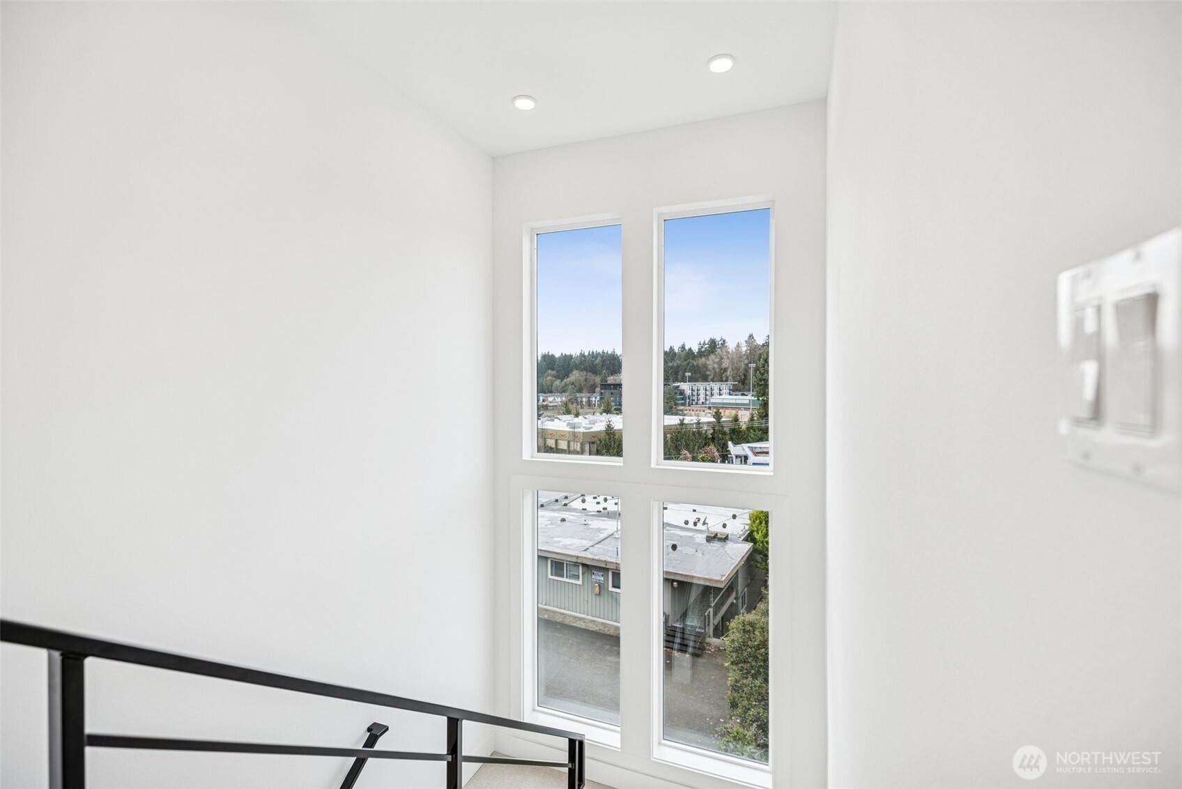 18805 99th Court Northeast, Unit E Bothell, WA 98011 - Photo 19 of 34