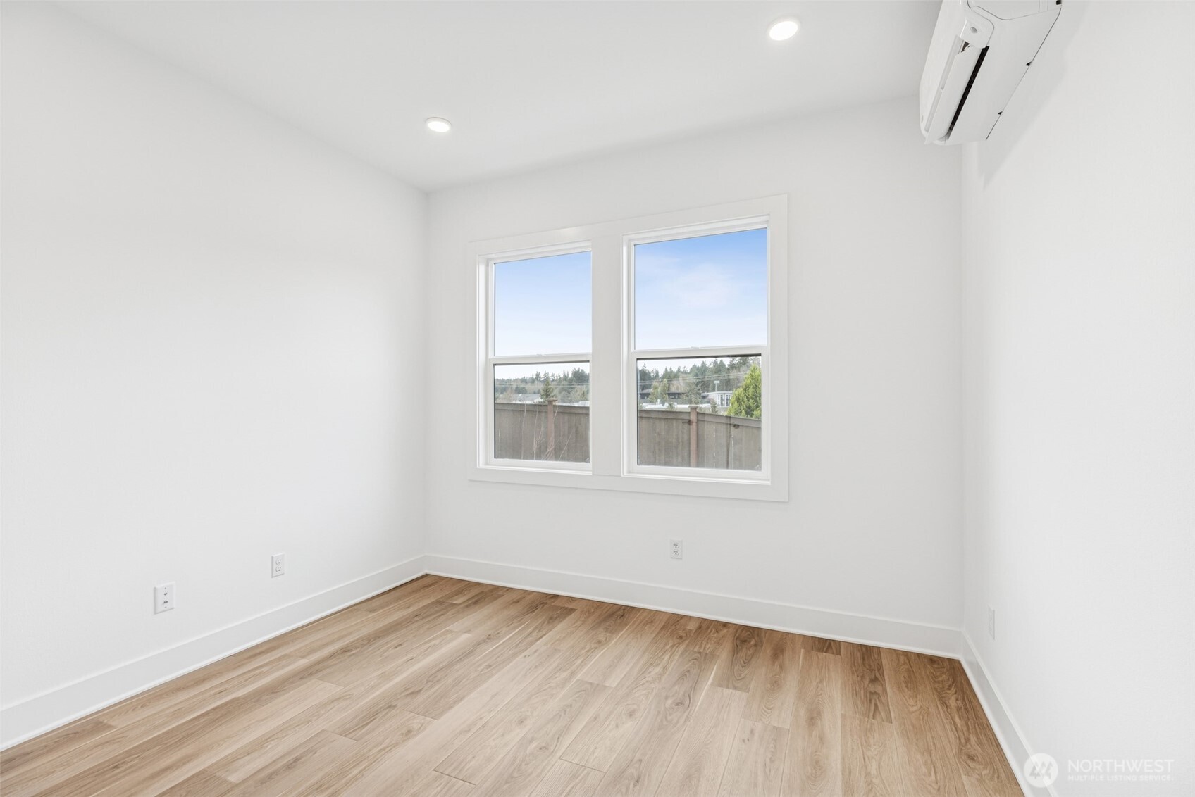 18805 99th Court Northeast, Unit E Bothell, WA 98011 - Photo 6 of 34