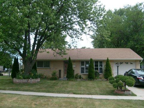 300 Audubon Road Streamwood, IL 60107 - Photo 1 of 14