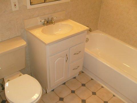 300 Audubon Road Streamwood, IL 60107 - Photo 6 of 14