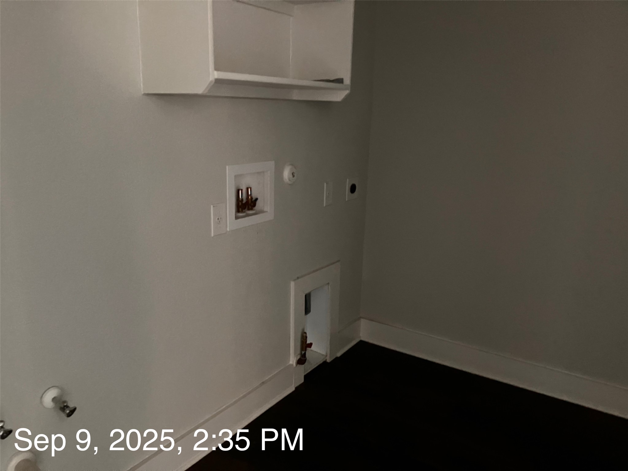 1104 Round Mountain Pass Georgetown, TX 78628 - Photo 7 of 12 a view of an empty room