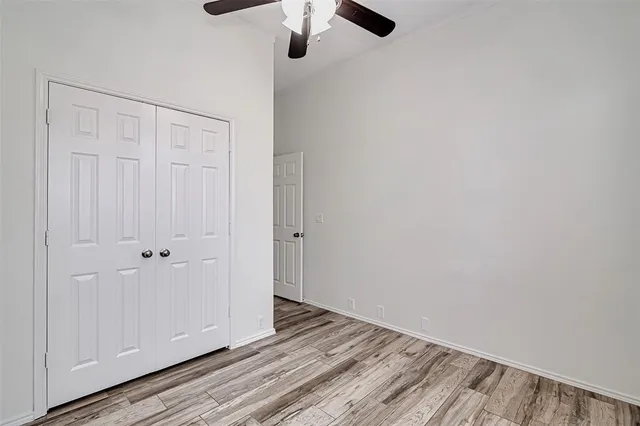 $325,000 | 2525 Greenhaven Drive, Burleson, TX 76028