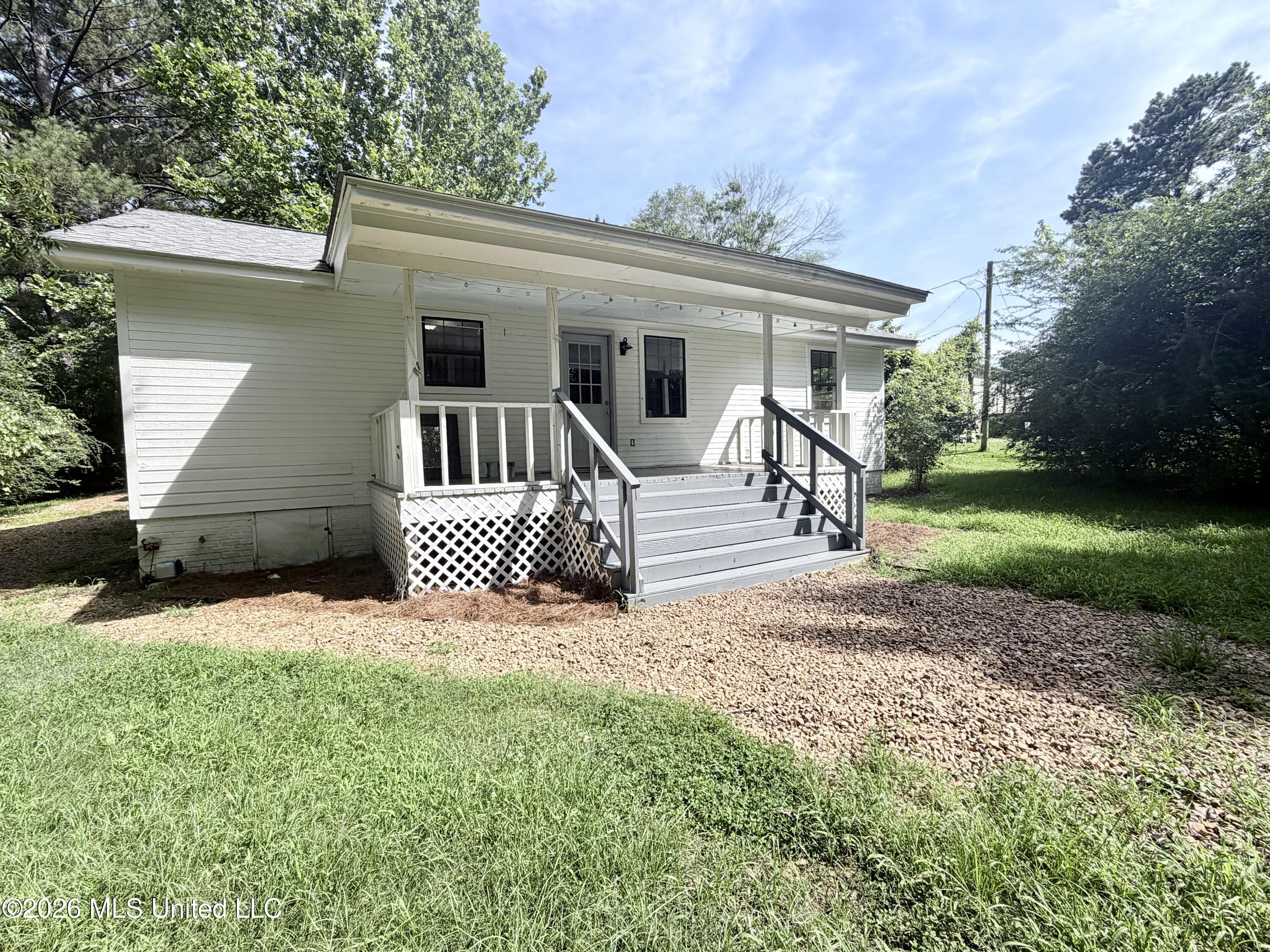 260 Morrison Road Florence, MS 39073 - Photo 18 of 20 IMG_8705