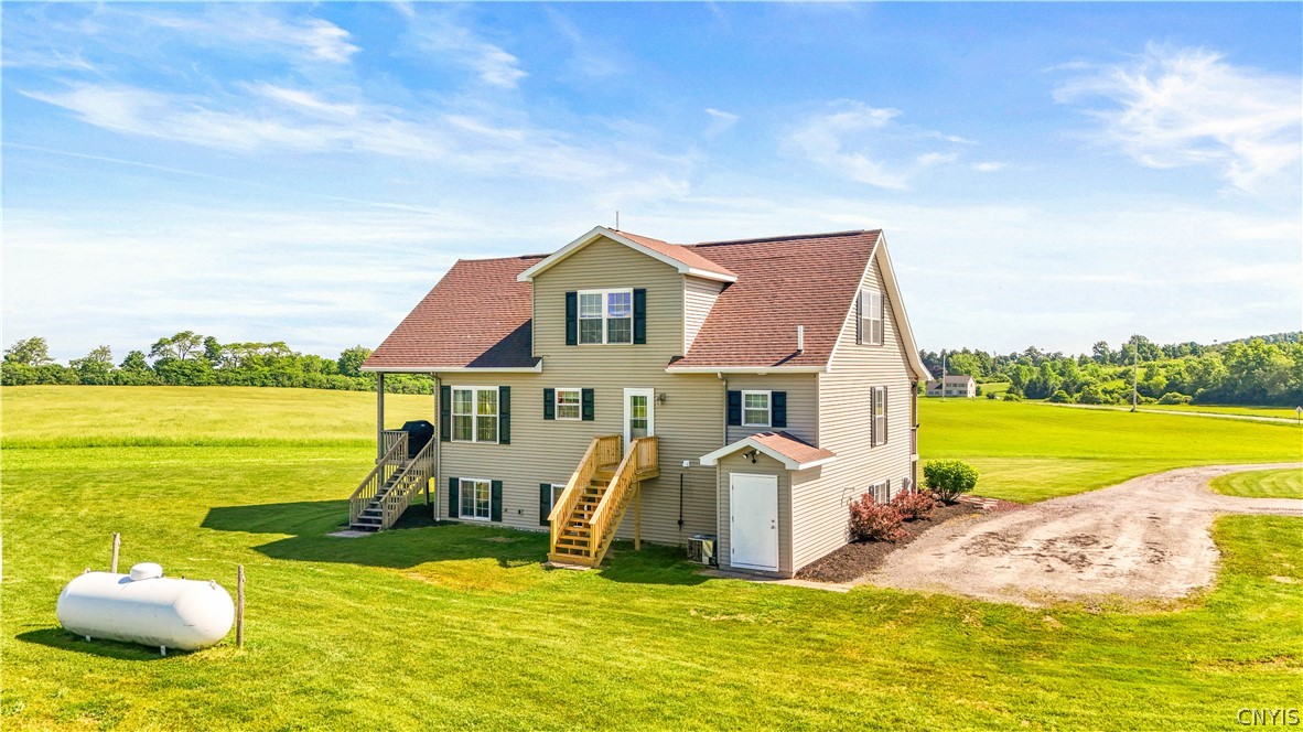 6355 Sullivan Road Stockbridge, NY 13409 - Photo 5 of 47