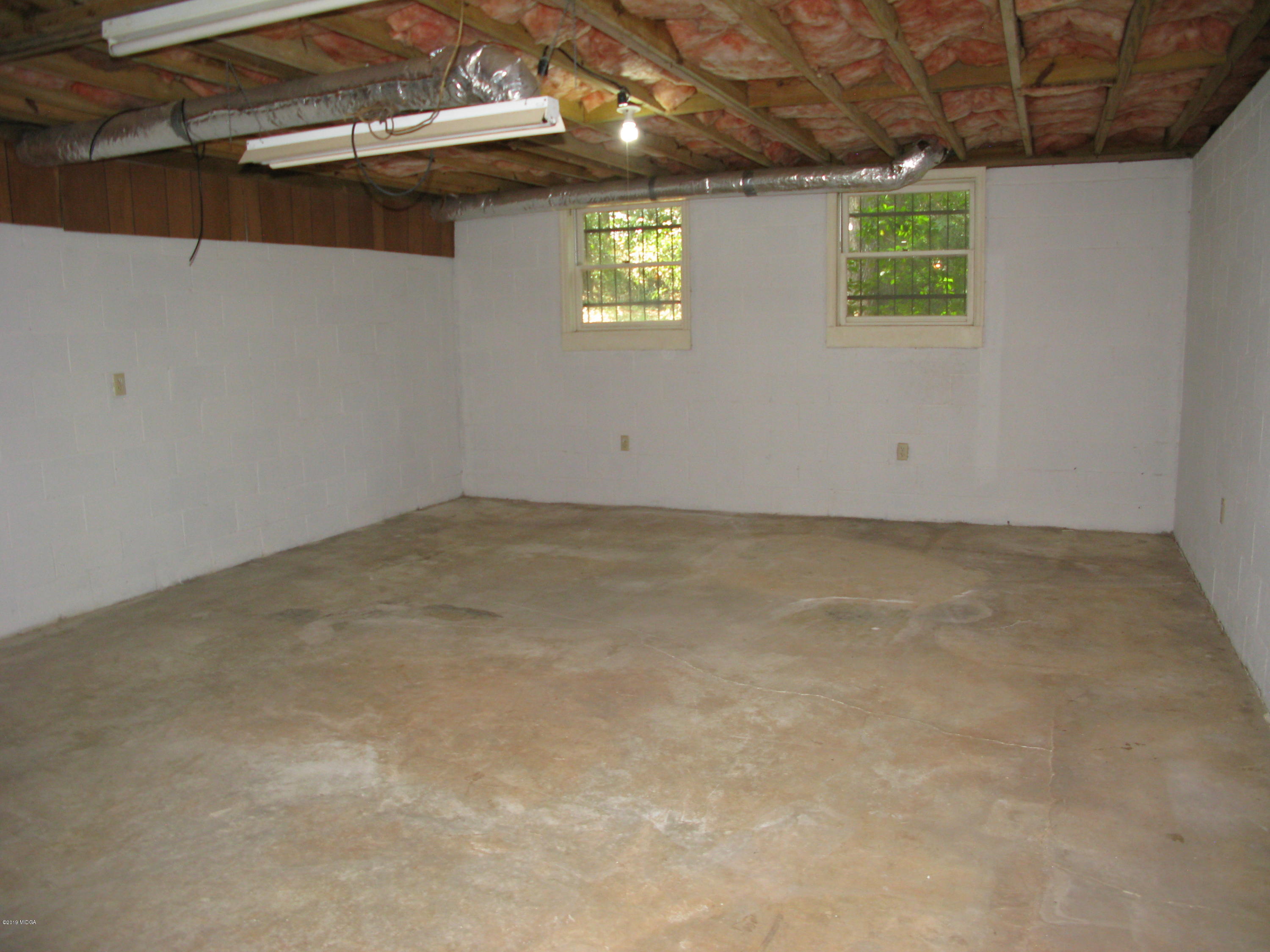 3812 Western Way Macon, GA 31216 - Photo 28 of 29 a view of an empty room