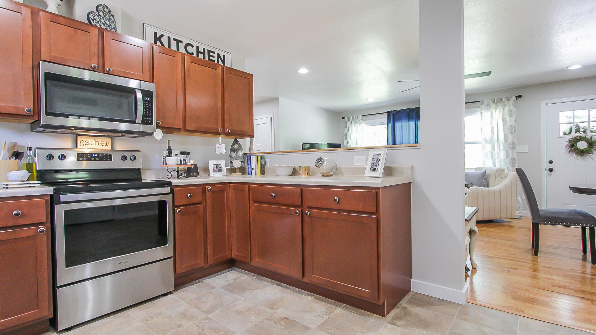 147 Iroquois Road Oak Ridge, TN 37830 - Photo 12 of 33 147 Iroquois Road, Oak Ridge, TN-16
