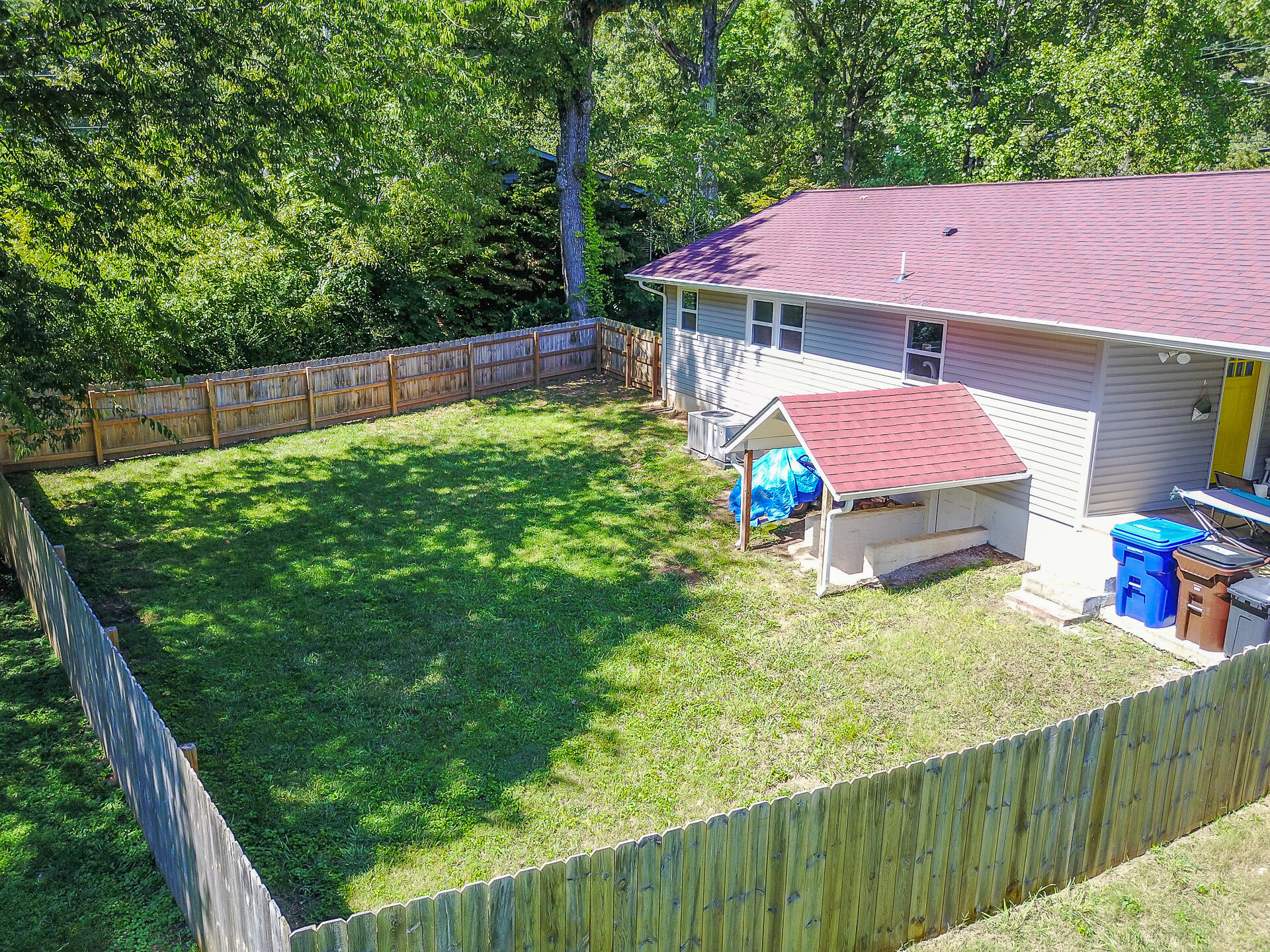 147 Iroquois Road Oak Ridge, TN 37830 - Photo 25 of 33 147 Iroquois Road, Oak Ridge, TN-34