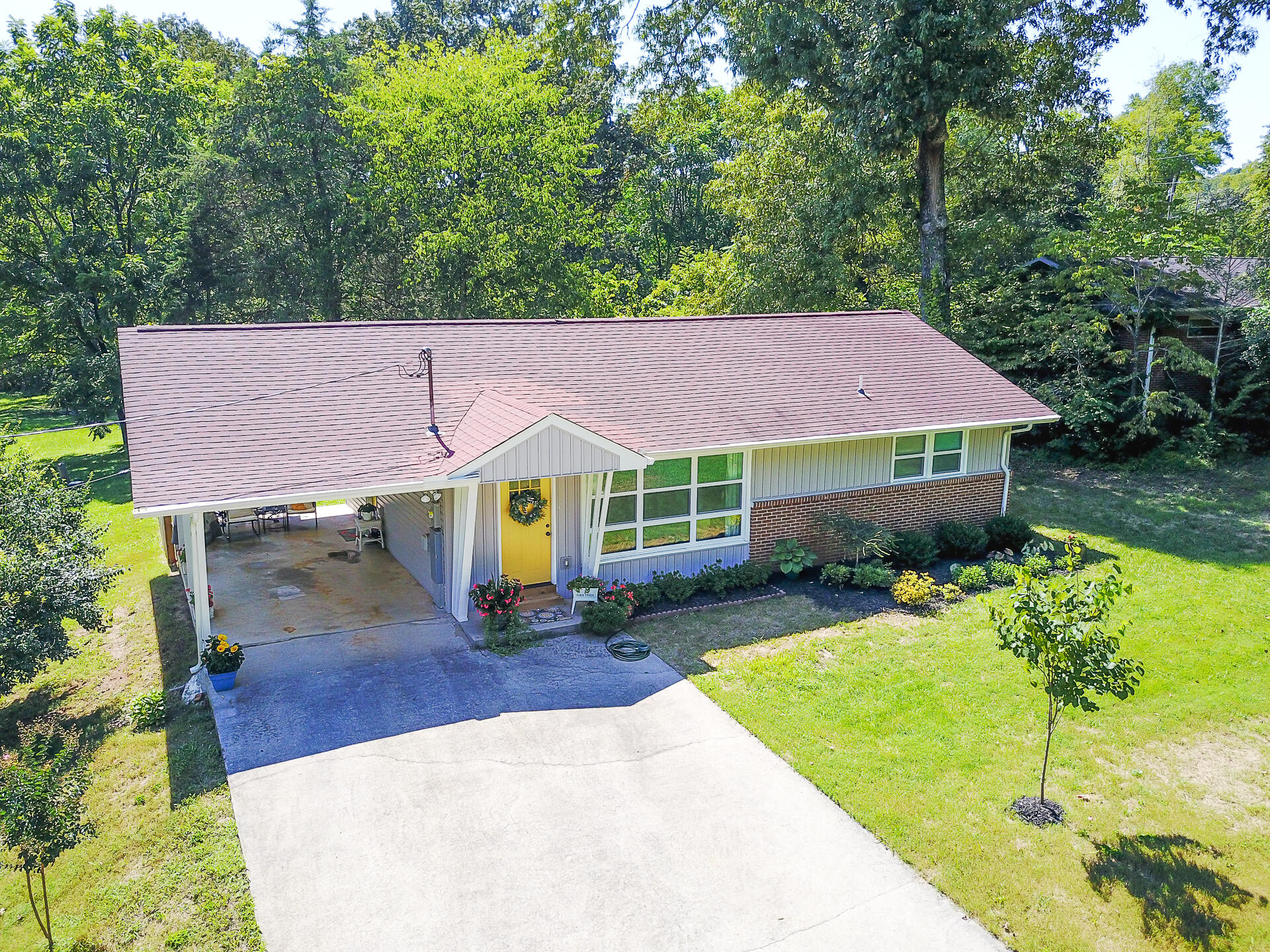 147 Iroquois Road Oak Ridge, TN 37830 - Photo 33 of 33 147 Iroquois Road, Oak Ridge, TN-31