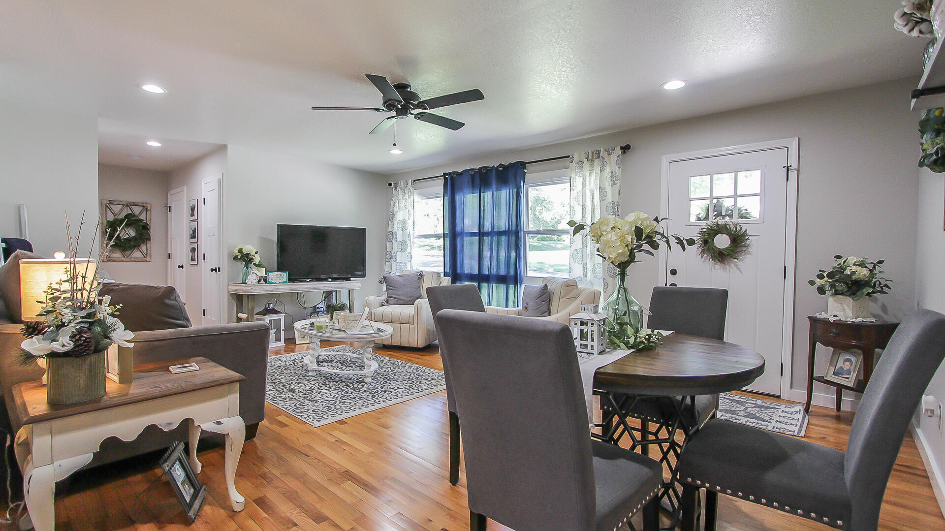 147 Iroquois Road Oak Ridge, TN 37830 - Photo 5 of 33 147 Iroquois Road, Oak Ridge, TN-08