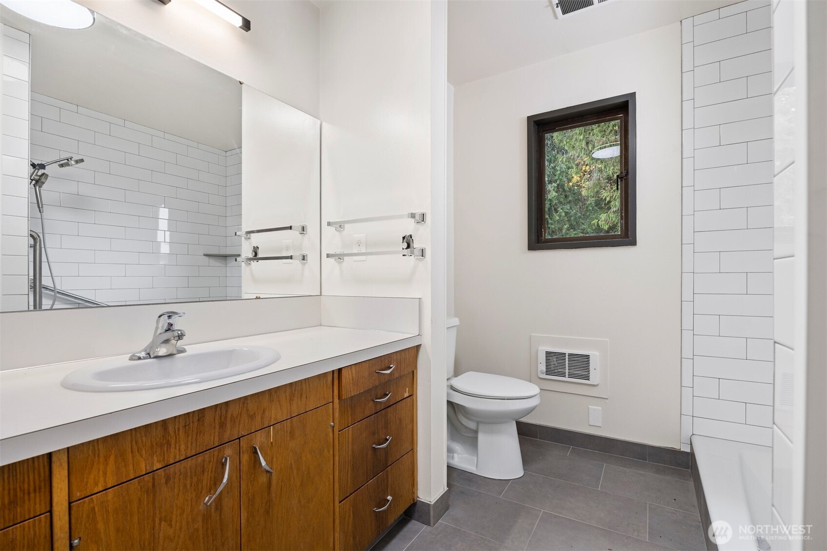 18928 Bow Hill Road Burlington, WA 98233 - Photo 23 of 39 a bathroom with a sink toilet and a mirror