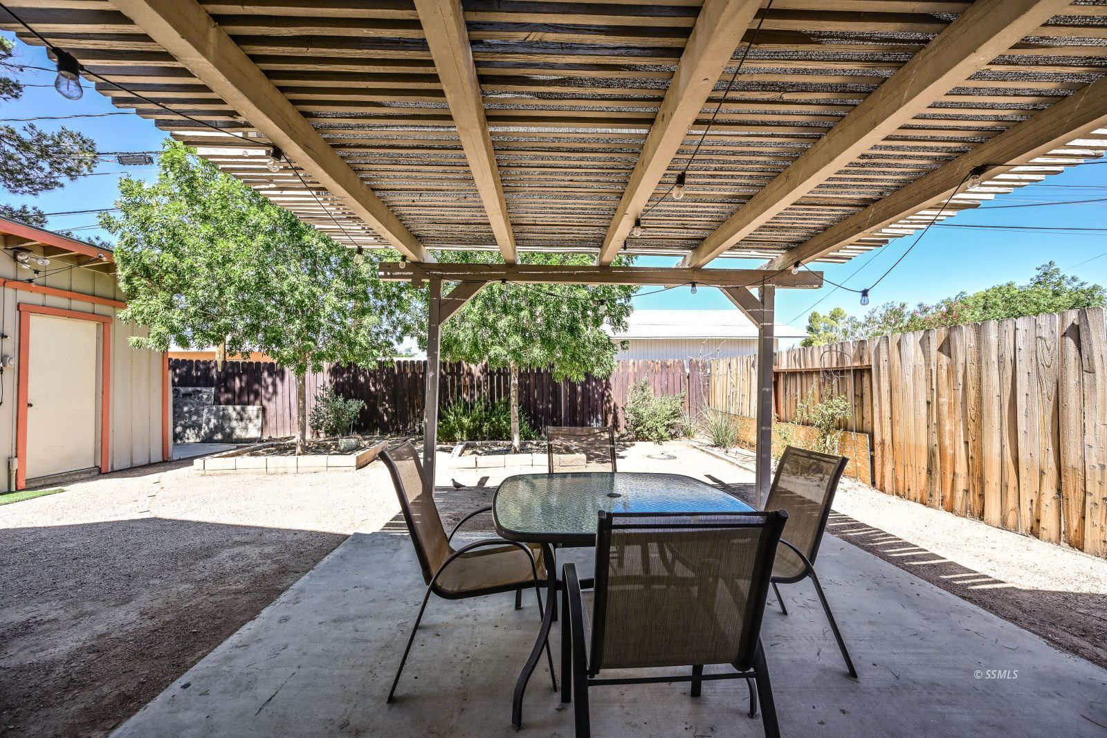 229 South Broadway Street Ridgecrest, CA 93555 - Photo 38 of 40
